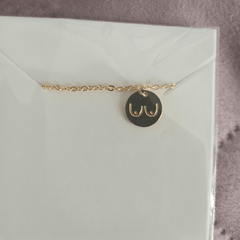 Collier seins de femme et lutte contre le cancer du sein mamansansnotice