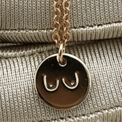 Collier seins de femme et lutte contre le cancer du sein mamansansnotice