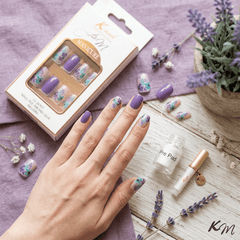 Faux ongles Fleurs violettes maman sans notice
