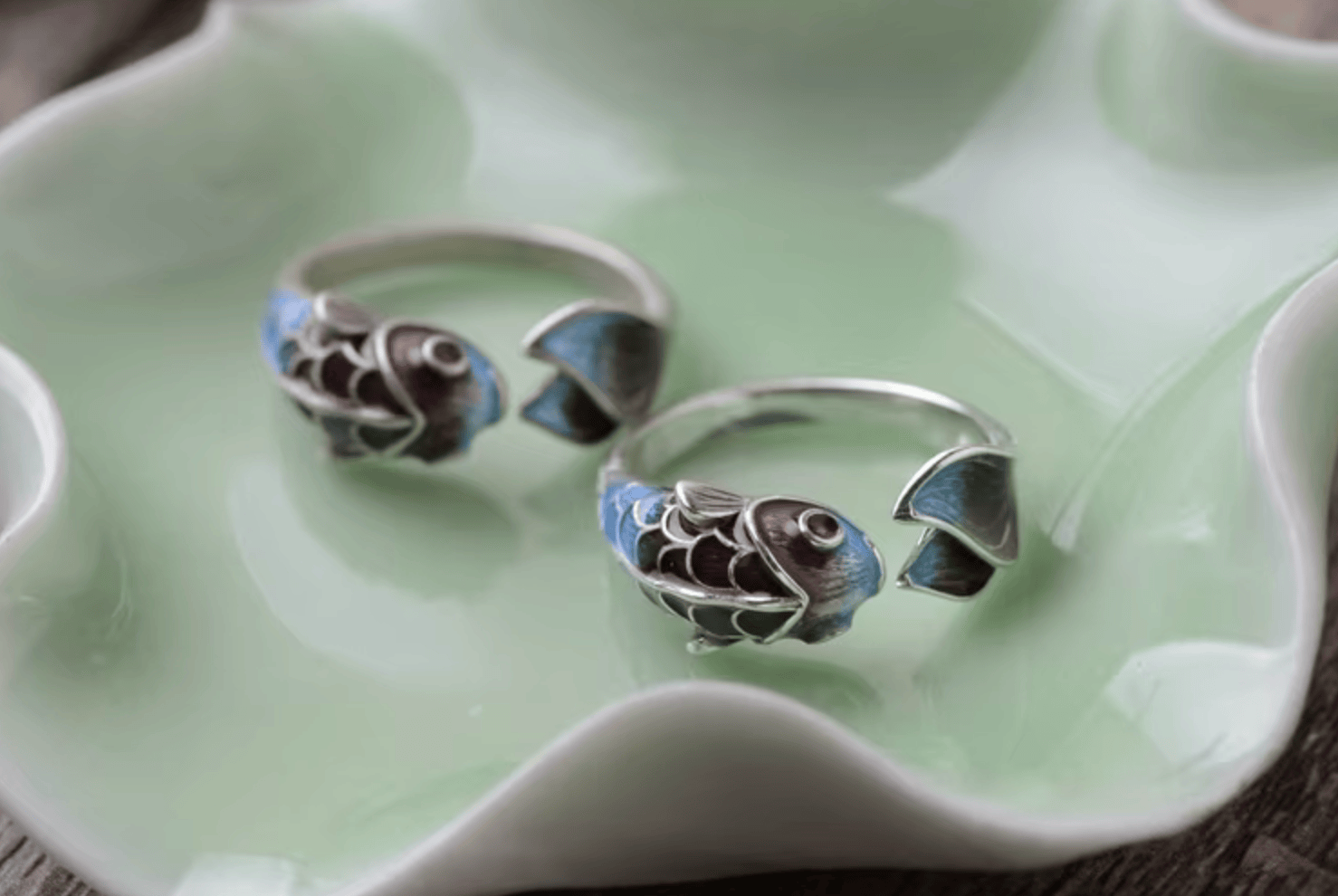 Bague Poisson bleu maman sans notice