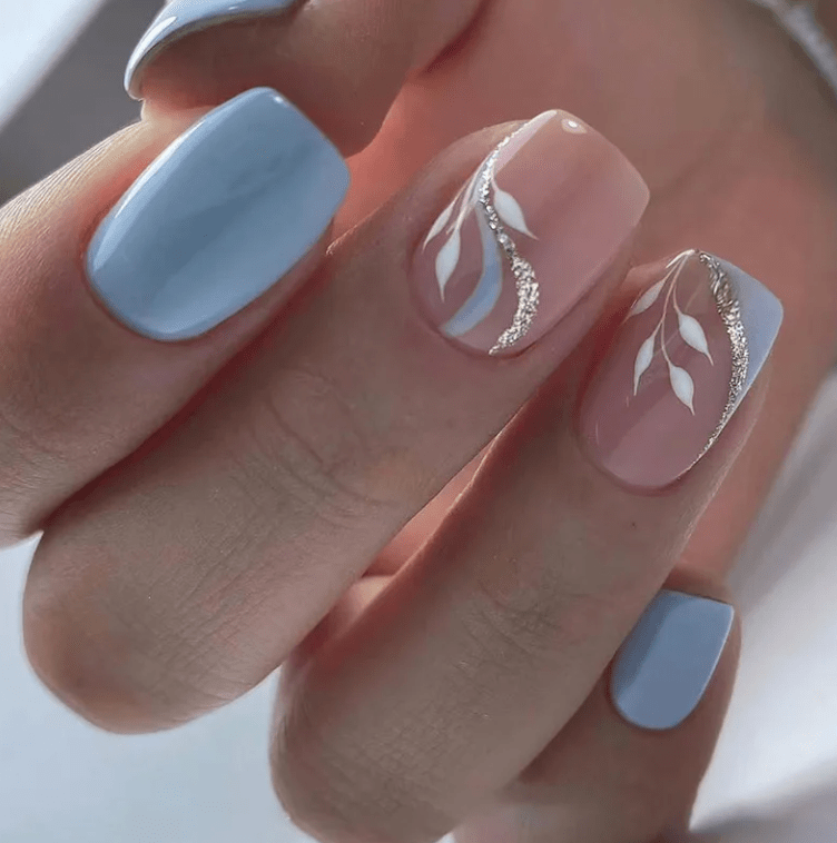 Boîte de faux ongles courts bleus et roses Tahiti maman sans notice