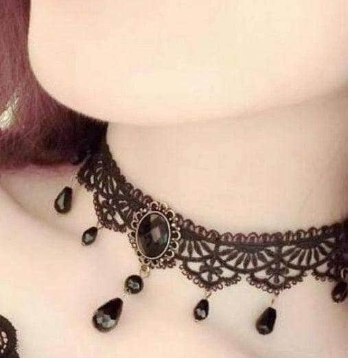 Collier noir gothique et romantique mamansansnotice