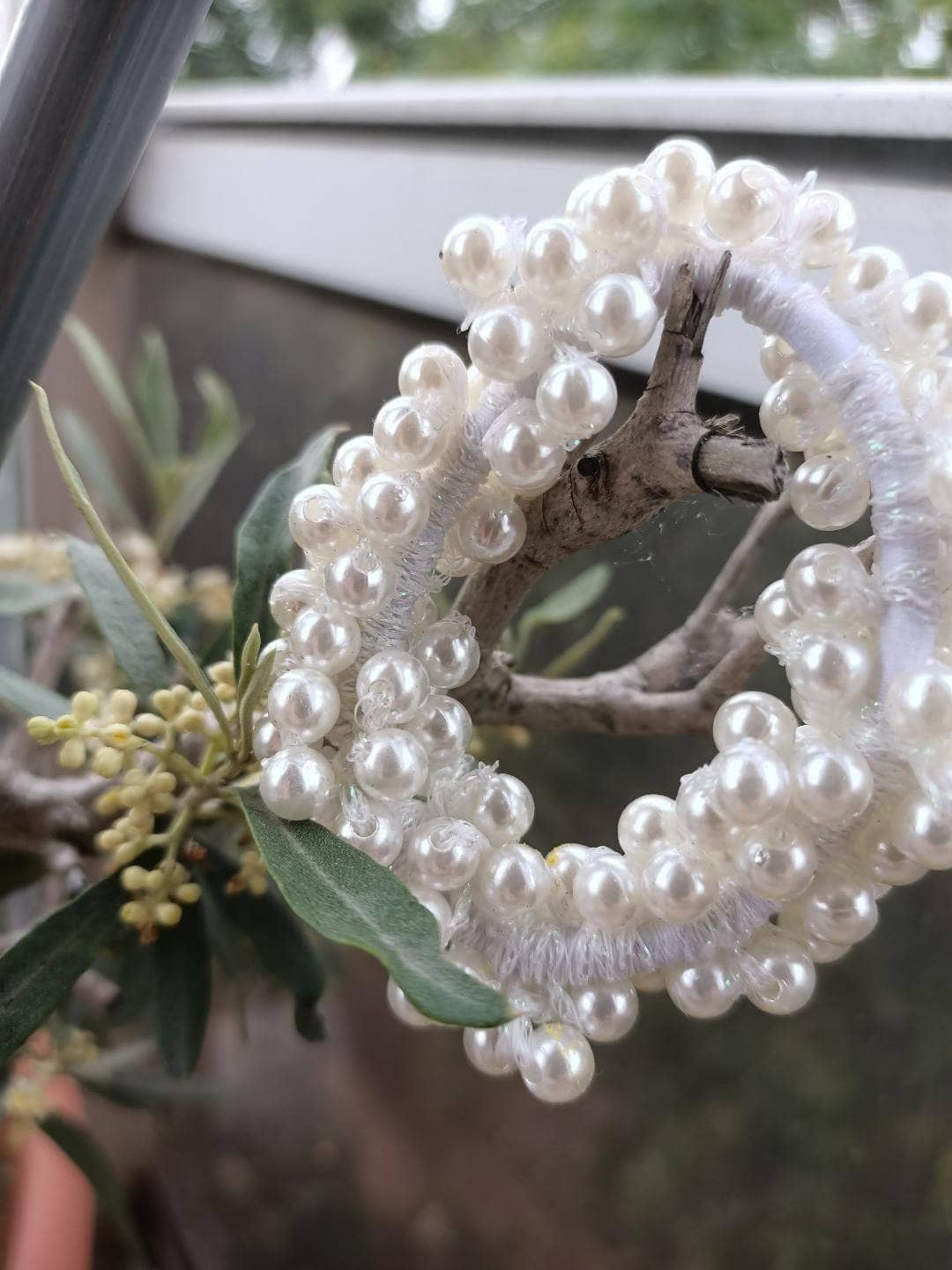 Elastique cheveux à perles maman sans notice