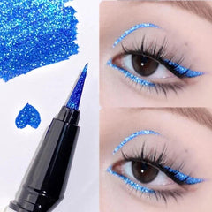 Eye liner bleu pailleté maman sans notice