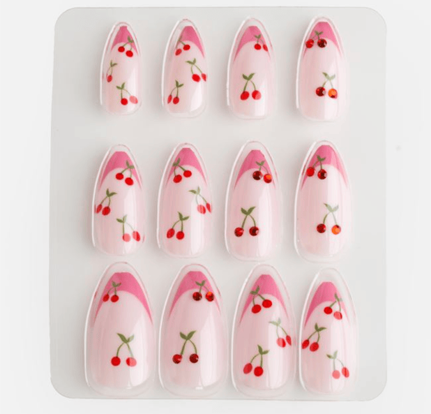 Faux ongles Cerises maman sans notice